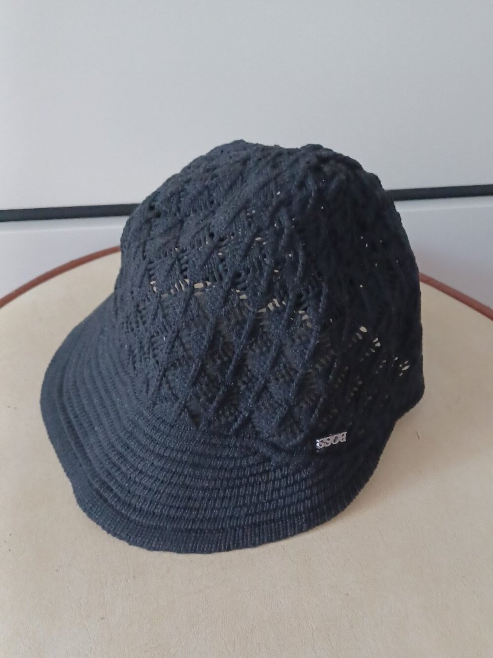 Boss women's breathable knit black hat